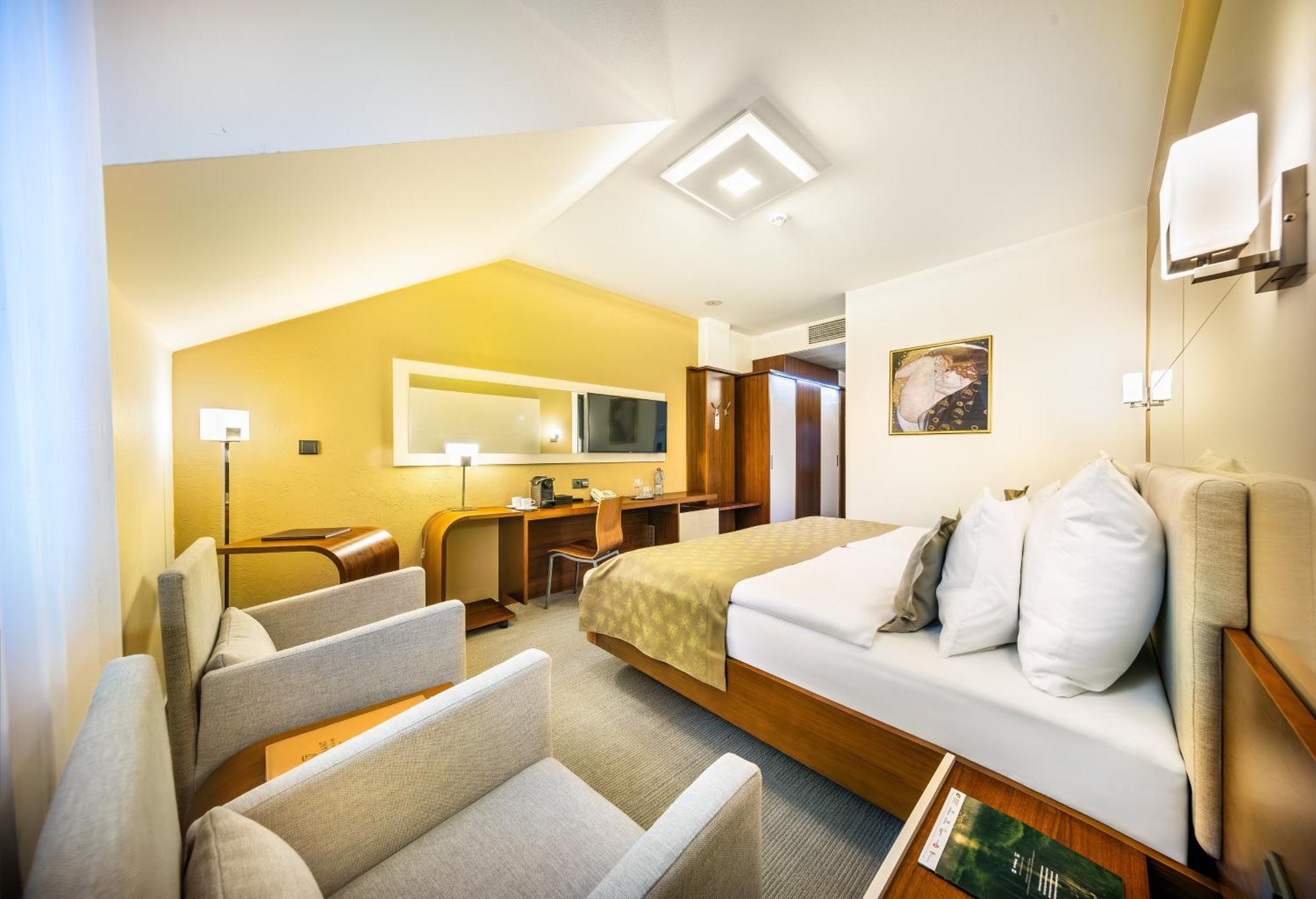 Wellness Hotel Diamant Hluboká nad Vltavou Extérieur photo