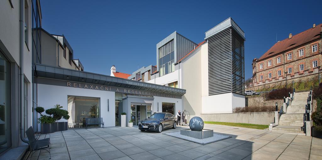 Wellness Hotel Diamant Hluboká nad Vltavou Extérieur photo